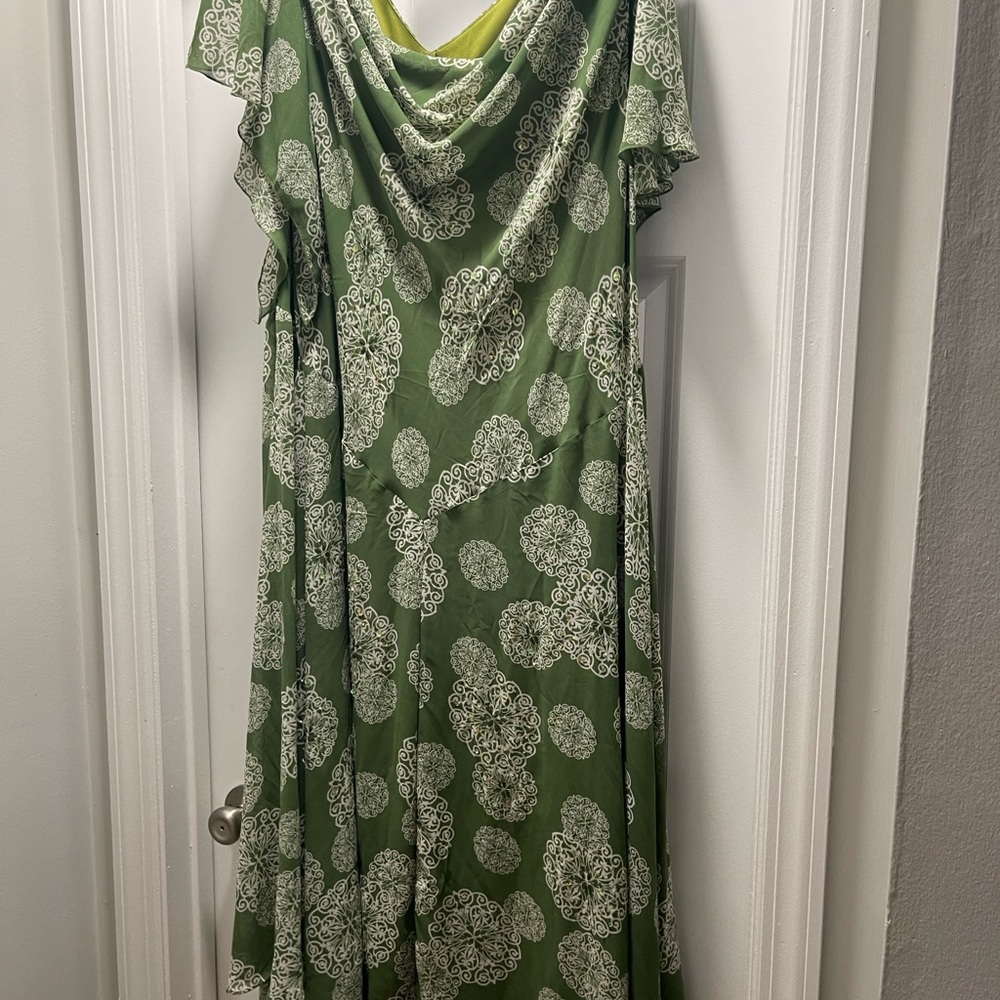 Green Flutter Sleeve Cowl Neck Maxi Sundress